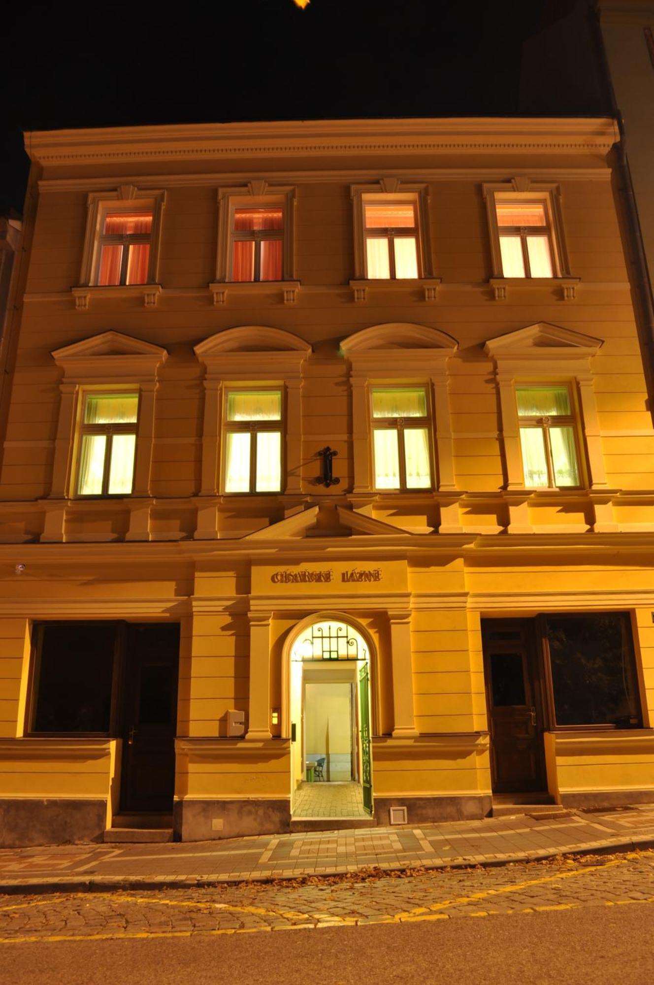 Pension Imperial Spa Jičín Kültér fotó